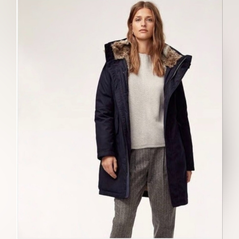 NWOT Aritzia Babaton Oskar Parka. Size XXS